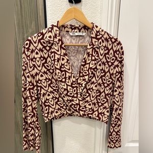 Zara cropped patterned long sleeve blouse with collar